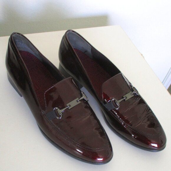 Munro American "Harrison" Womens Burgandy Wine Patent Leather Loafer - Size 11M - Picture 2 of 9